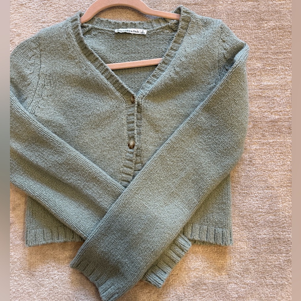 Abercrombie Green Sweater/Cardigan